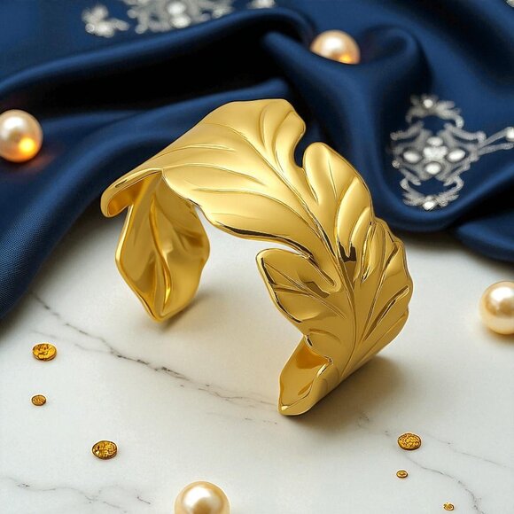 ๐Boho Luxe 18K Gold Plated Leaf Cuff Bracelet Adjustable Open Bangle Chic - Picture 7 of 11